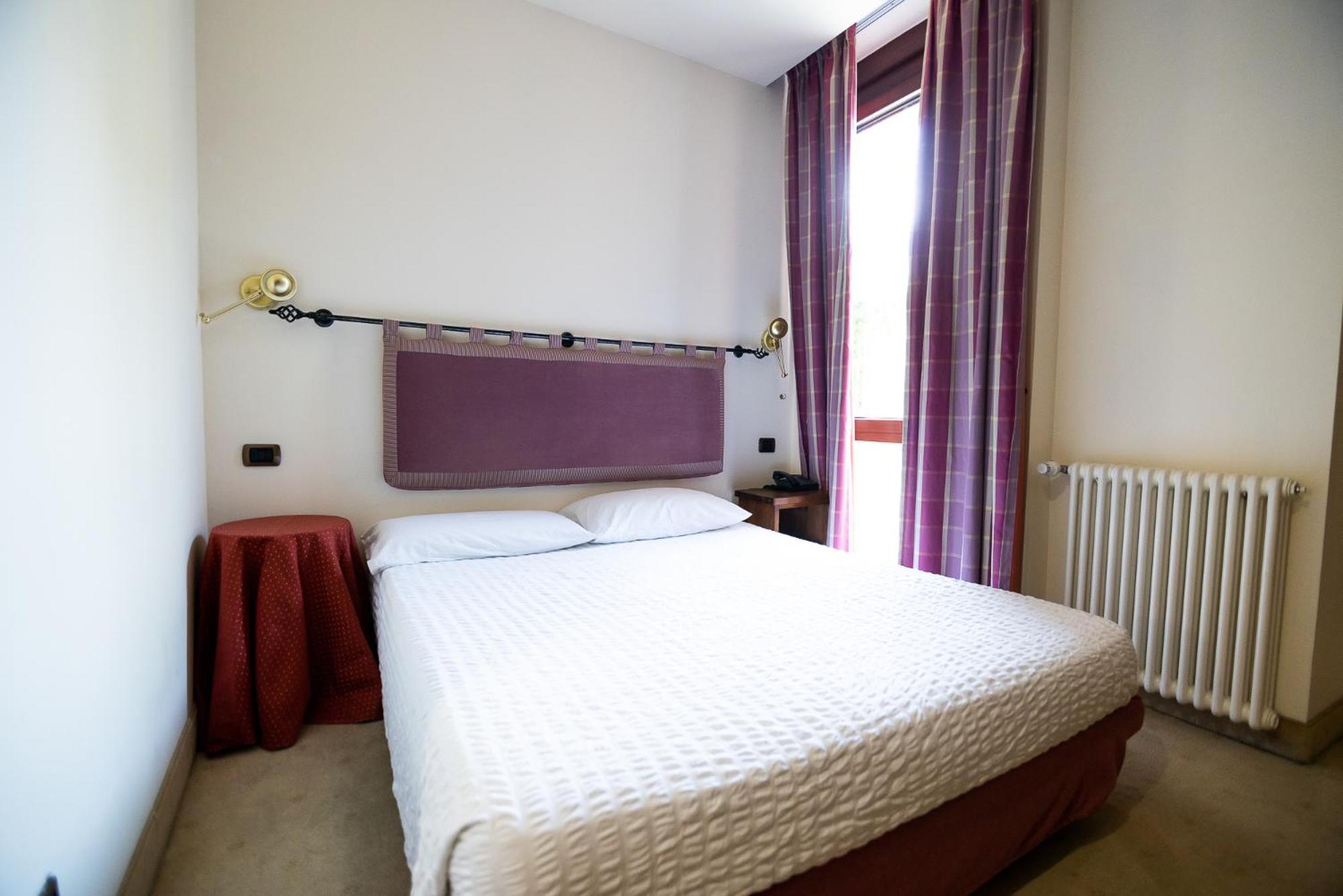 Hotel Rendez Vous Chatillon Exterior photo